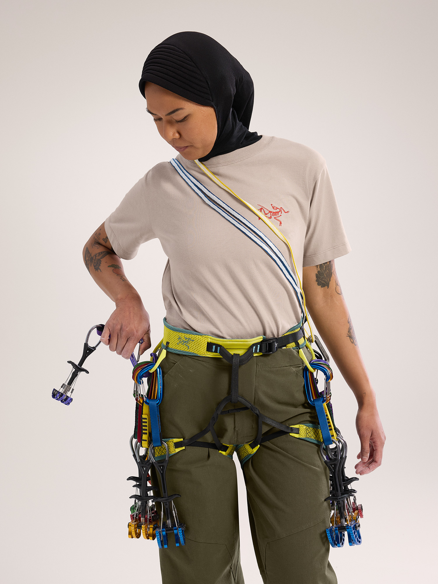 S25-X000009655-Skaha-Harness-Lampyre-Boxcar-Front-View