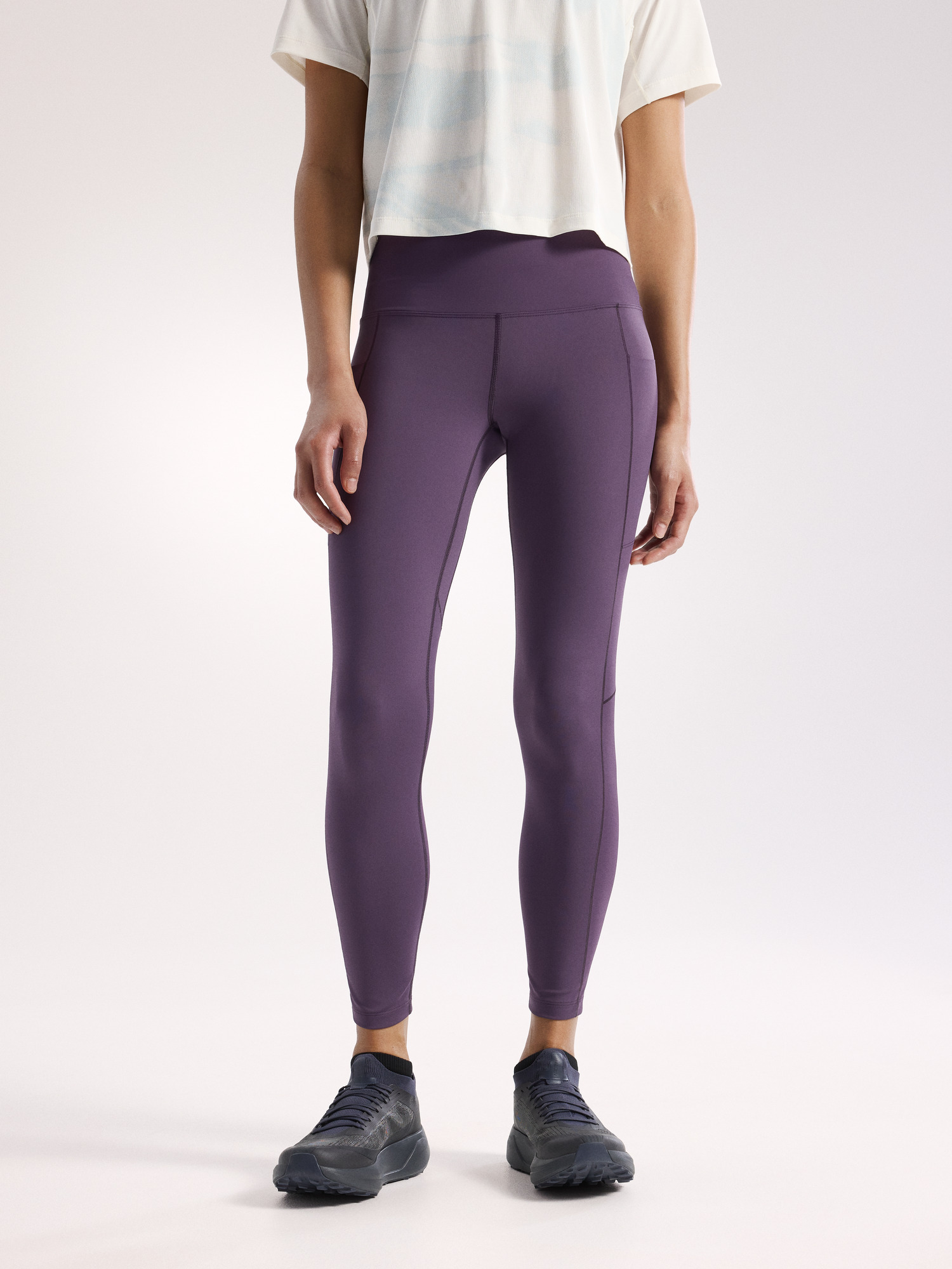 S26-X000007856-Essent-High-Rise-Utility-Legging-26-Moondrop-Women-s-Front-View