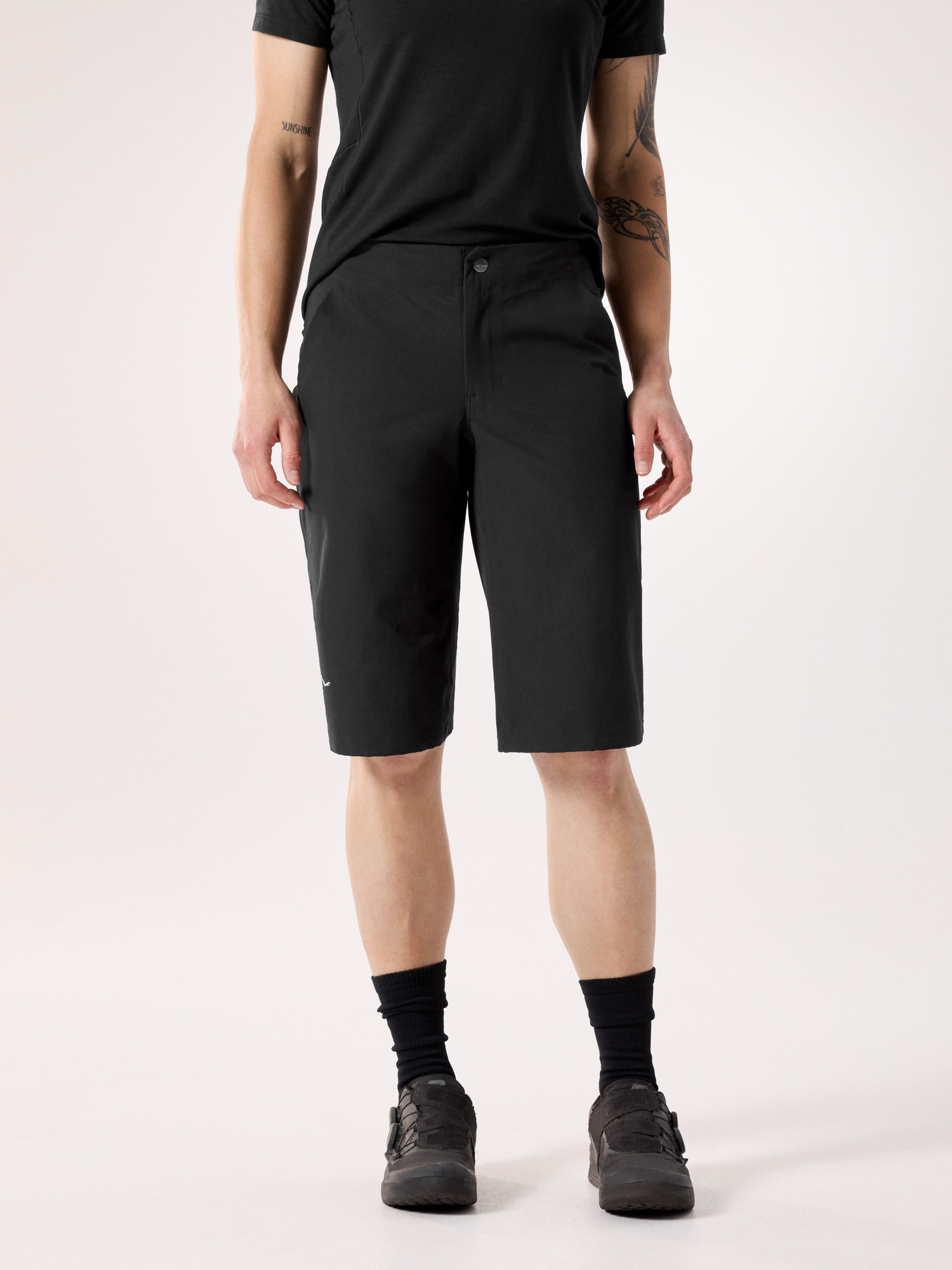 S26-X000009563-Rhoam-Short-Black-Women-s-Front-View
