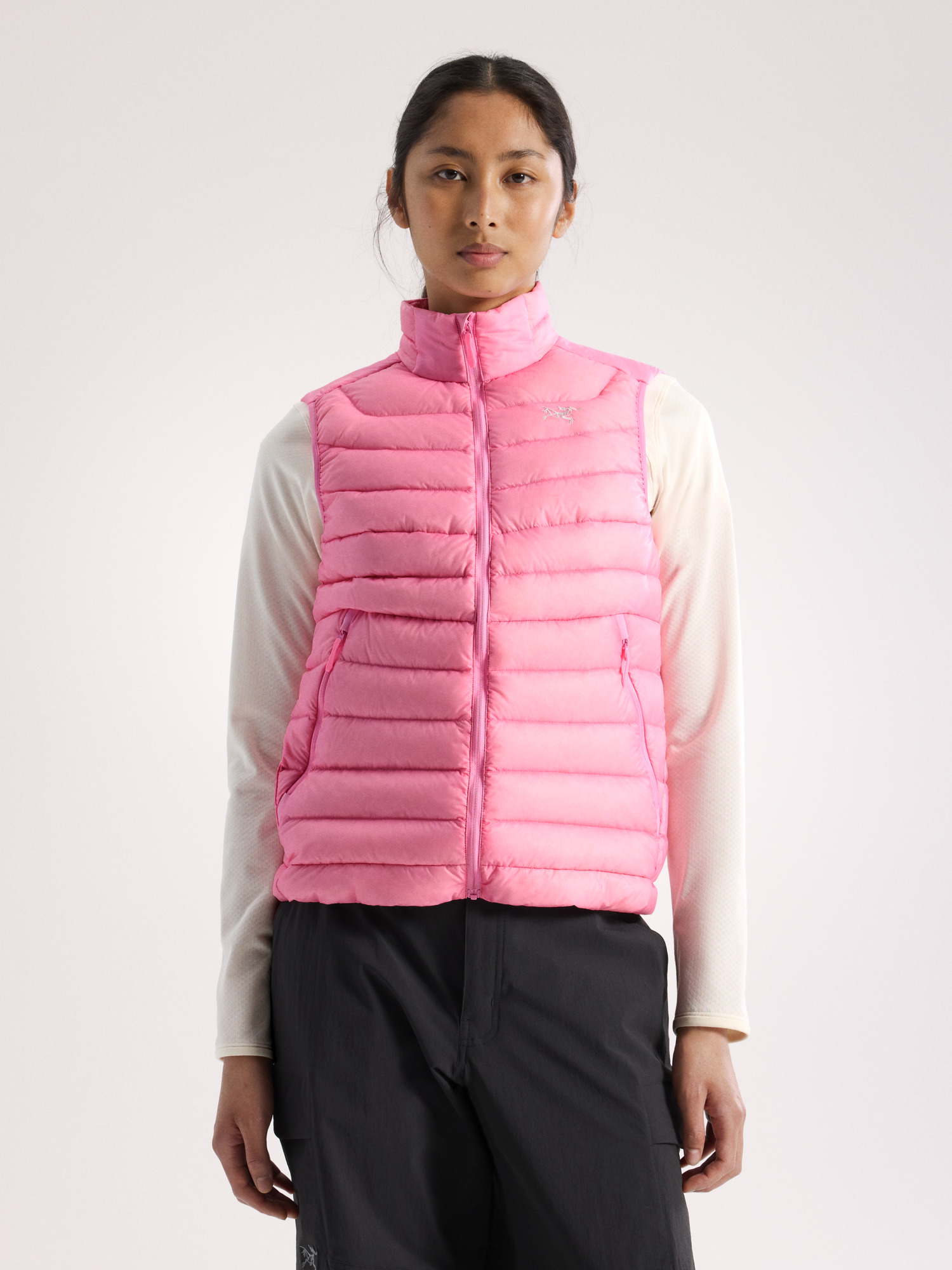 S26-X000010556-Cerium-Vest-Pineberry-Women-s-Front-View